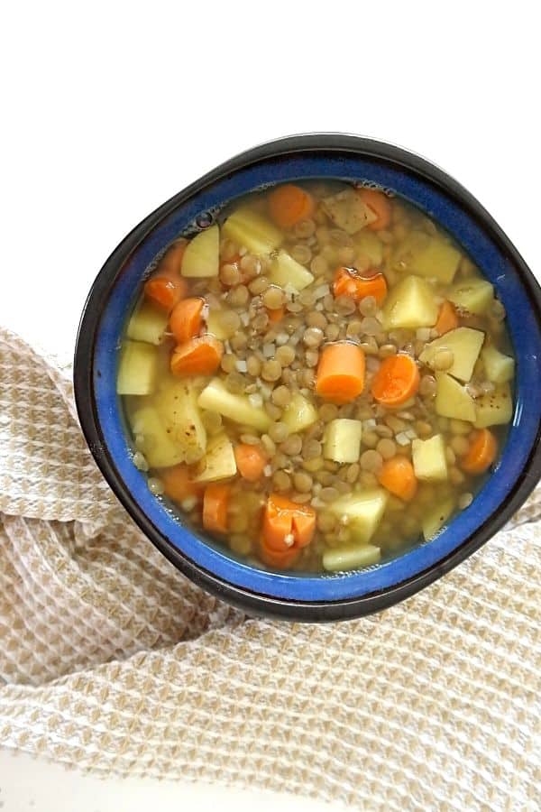 high protein easy vegan lentil soup