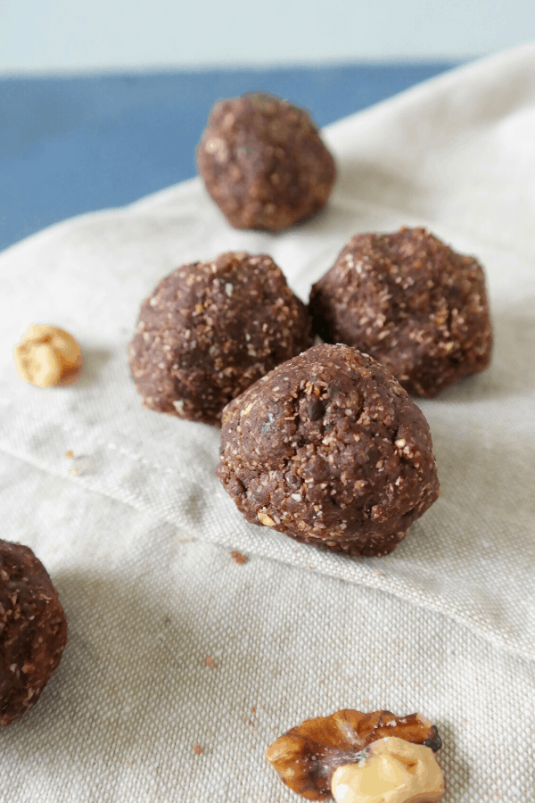 Healthy whole food plant based chocolate balls dessert recipe, no bake.