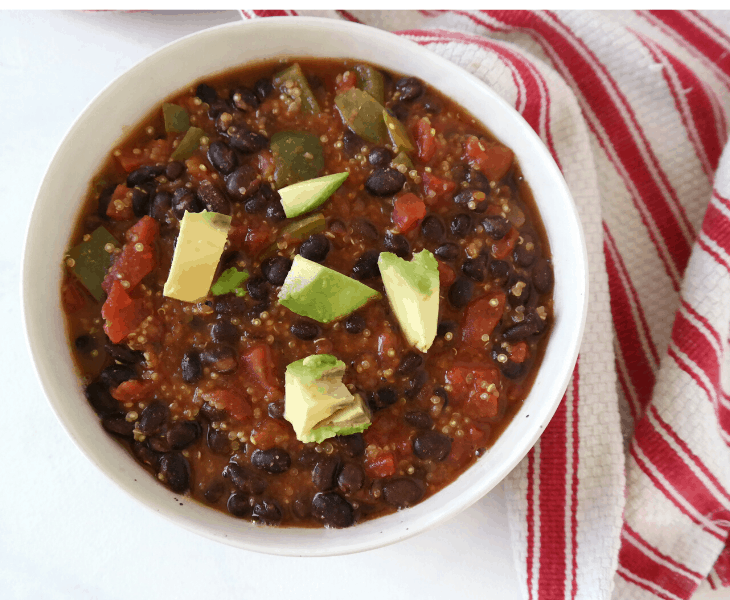 Quick Black Bean Quinoa Chili Recipe (vegan, 20 minutes)