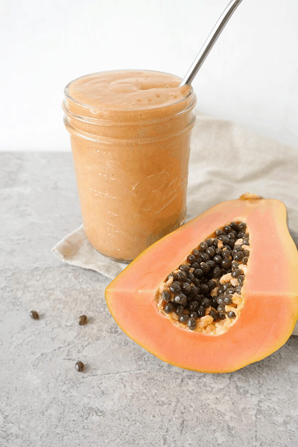 Easy Papaya Smoothie (vegan)
