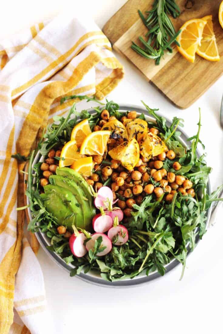 Image for 15-minute arugula salad with lemon rosemary chickpeas