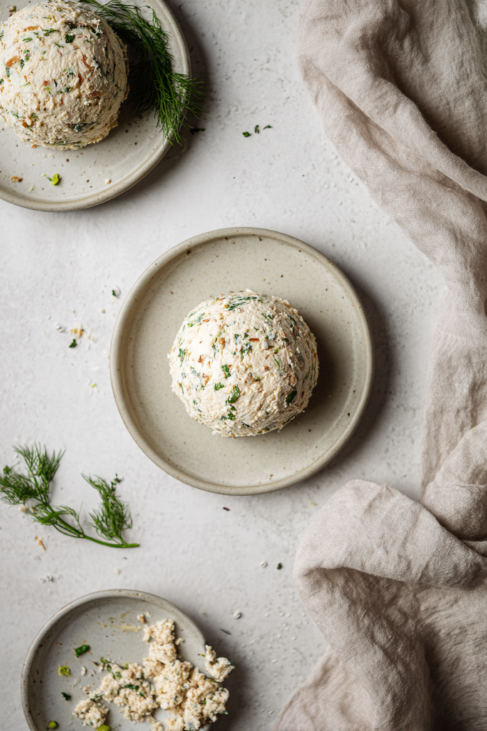 vegan cheeseball